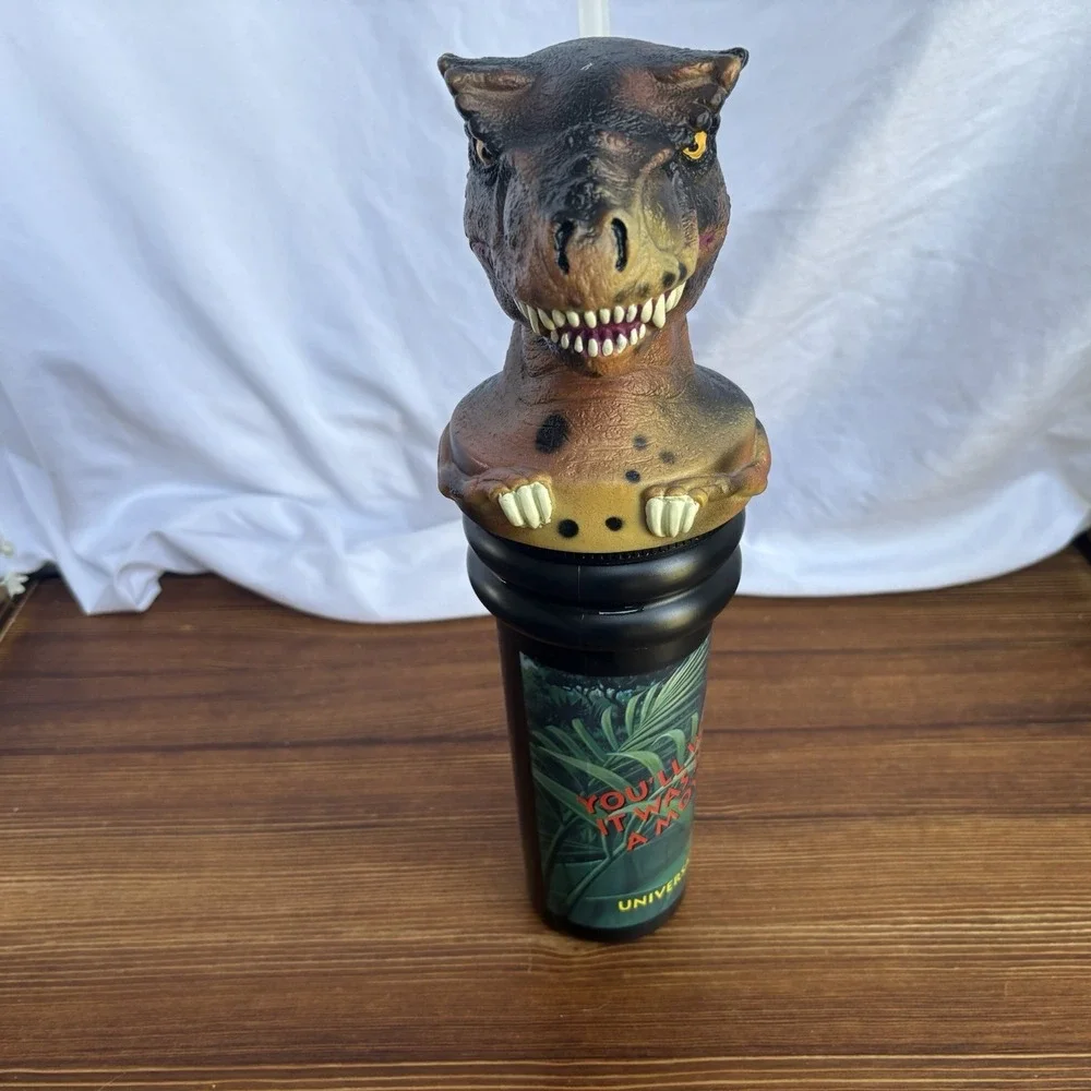 1996 Jurassic Park‎ T-Rex Souvenir Cup Straw Universal Studios Hollywood
